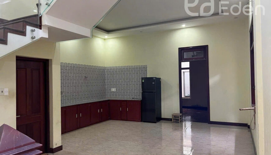 L088 nha mat tien nguyen khuyen (5)