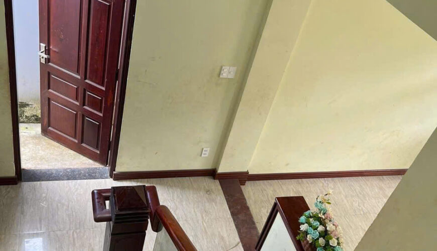 L088 nha mat tien nguyen khuyen (6)